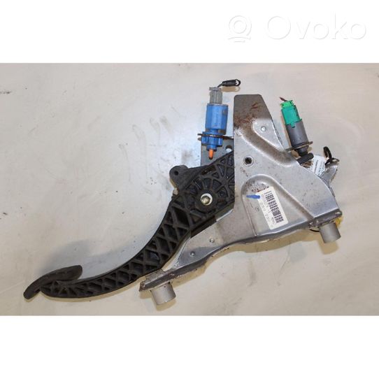 Renault Megane III Clutch pedal 