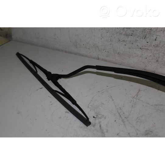 Opel Antara Front wiper blade arm 