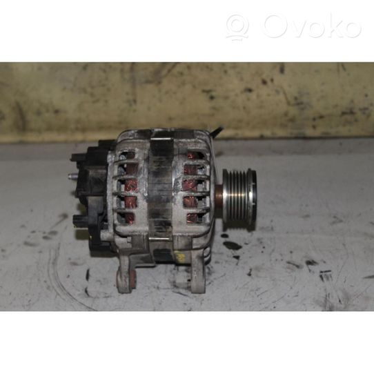 Nissan Qashqai Generatore/alternatore 