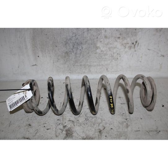 Volkswagen Touran II Rear coil spring 