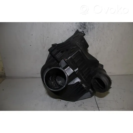 Opel Mokka Air filter box 