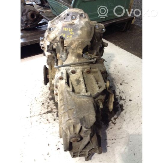 Audi A4 S4 B5 8D Mechaninė 5 pavarų dėžė 