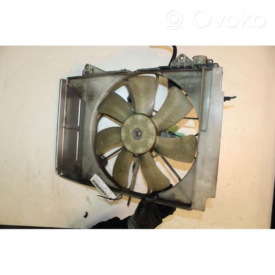 Toyota Yaris Электрический вентилятор радиаторов 