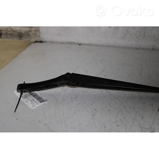 Skoda Citigo Front wiper blade arm 