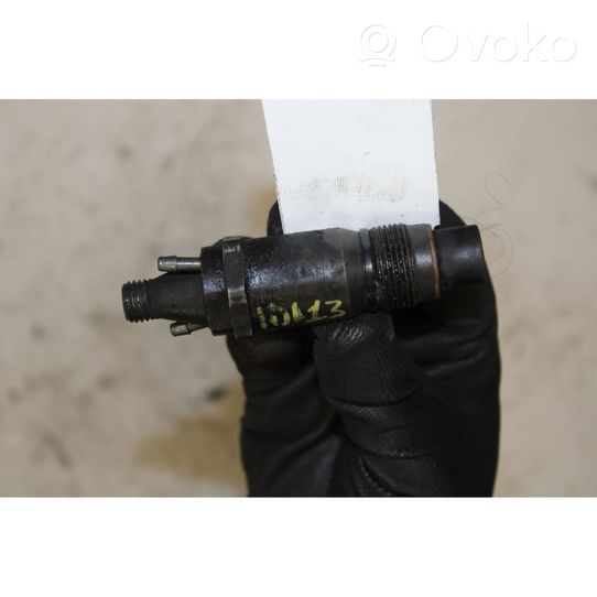 Opel Frontera A Fuel injector 