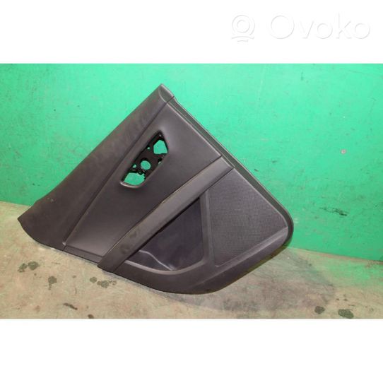 Seat Leon (5F) Takaoven verhoilu 