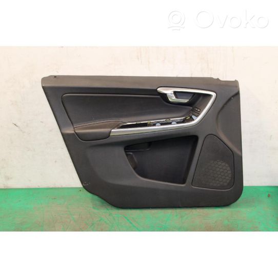 Volvo XC60 Front door card panel trim 