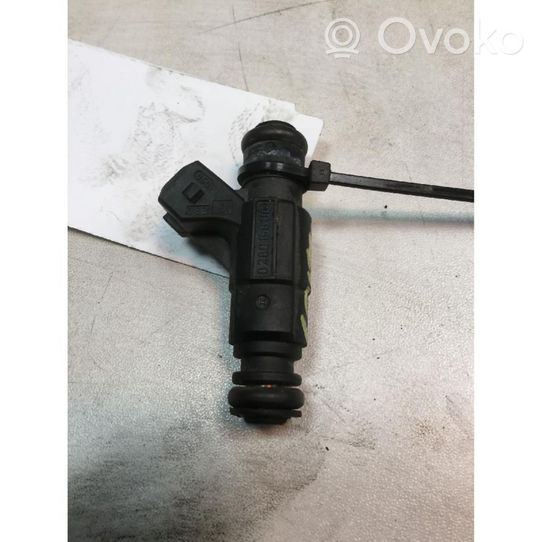 Audi TT Mk1 Fuel injector 