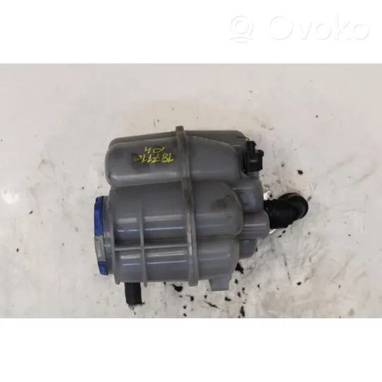 Audi A4 S4 B9 Vase d'expansion / réservoir de liquide de refroidissement 8W1121405E