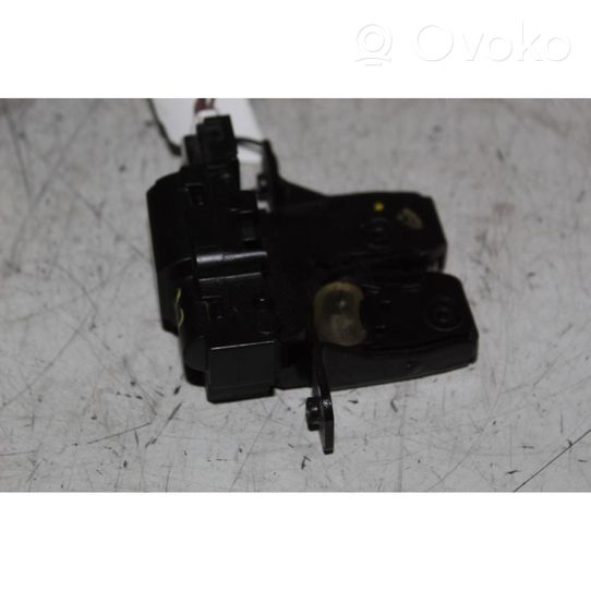 Renault Twingo II Tailgate lock latch 