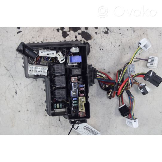 Renault Koleos I Fuse module 