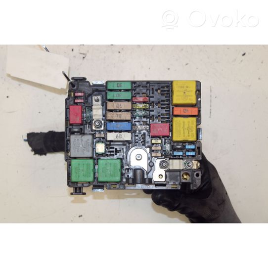 Citroen C4 Cactus Fuse module 