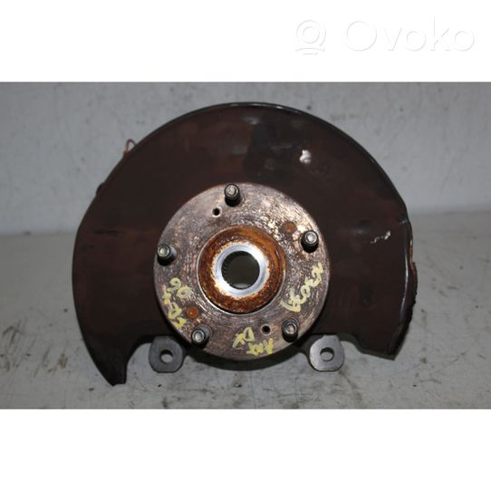 Honda FR-V Front wheel hub 