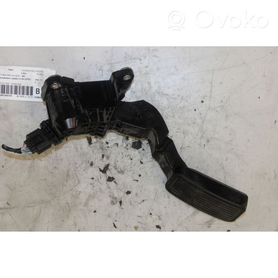 Honda CR-V Accelerator throttle pedal 