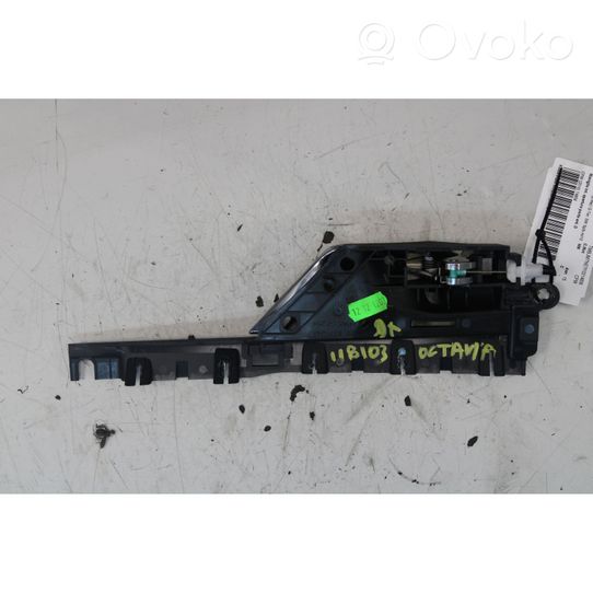 Skoda Octavia Mk3 (5E) Klamka wewnętrzna drzwi przednich 