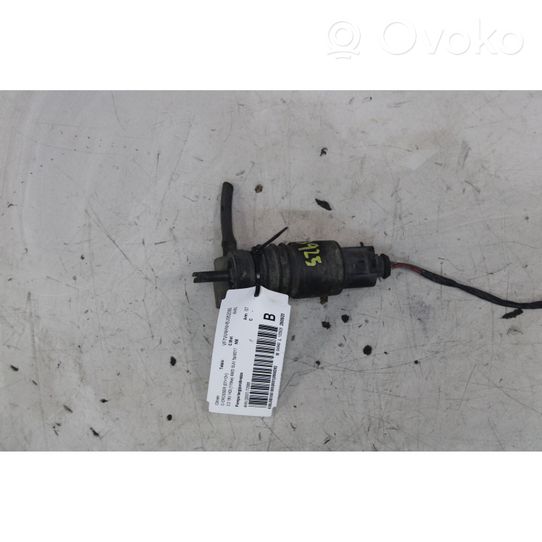 Citroen C-Crosser Pompe de lave-glace de pare-brise 