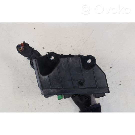 Audi A3 S3 8V Fuse module 