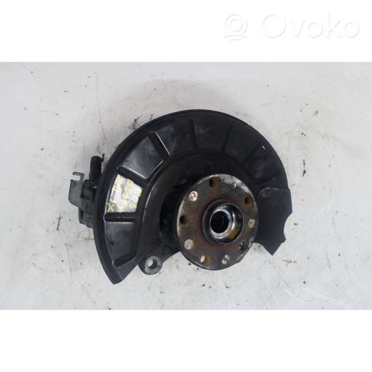 Volkswagen Eos Front wheel hub 