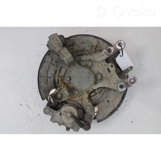 KIA Carens II Rear wheel hub 