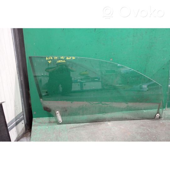 Alfa Romeo GT Front door window glass four-door 