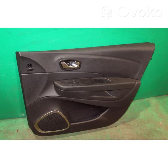 Renault Captur Front door card panel trim 