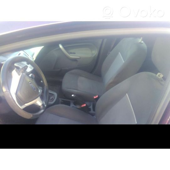 Ford Fiesta Fotele / Kanapa / Komplet 