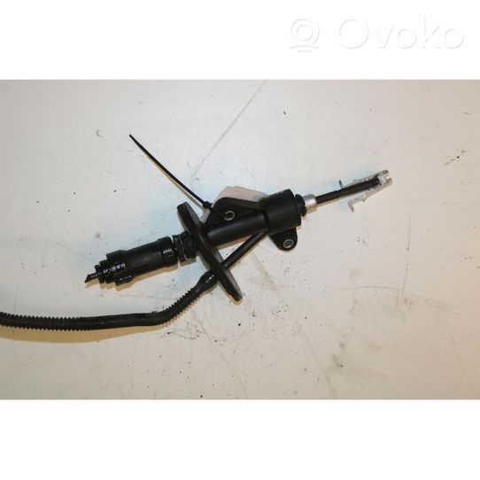 Opel Mokka X Clutch master cylinder 