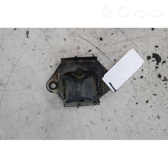 Isuzu D-Max Engine mount bracket 