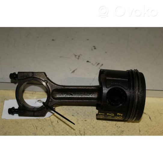 BMW 1 E81 E87 Piston with connecting rod 