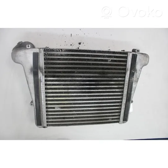 Nissan Atleon Chłodnica powietrza doładowującego / Intercooler 