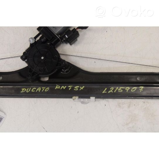 Fiat Ducato Front door window regulator with motor 