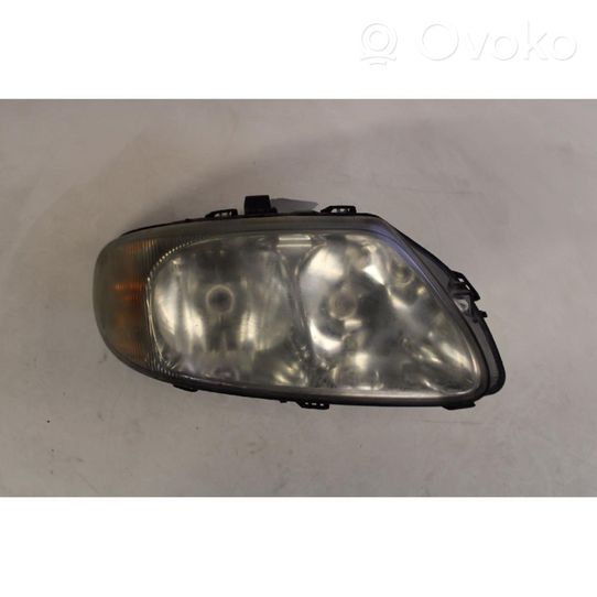 Chrysler Voyager Lampa przednia 