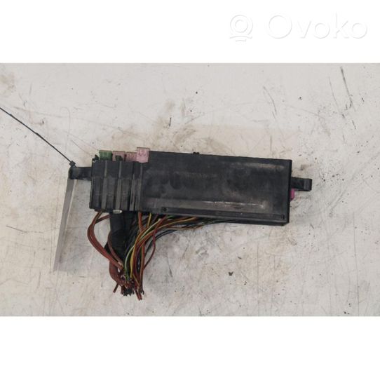 Skoda Fabia Mk3 (NJ) Module de fusibles 