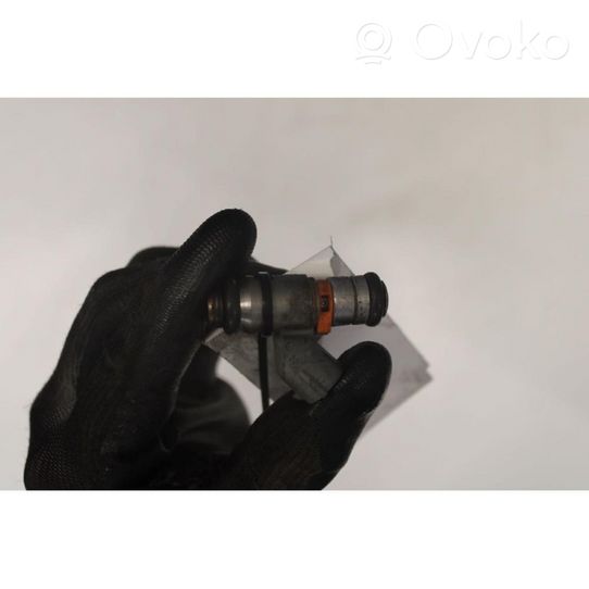 Audi A2 Injecteur de carburant 