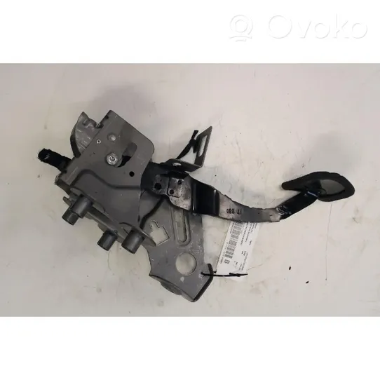 Renault Megane IV Brake pedal 