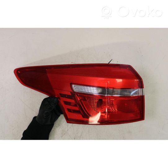 Ford Focus Luci posteriori F1EB13405DA