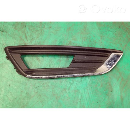 Ford Focus Grille de calandre avant 