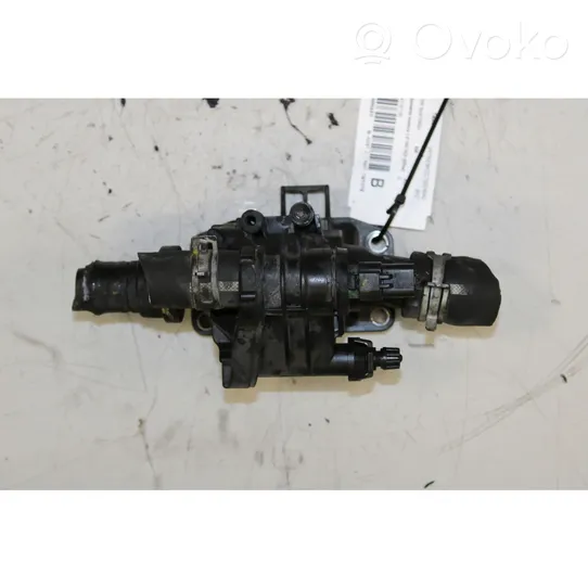 Citroen C5 Boîtier de thermostat / thermostat 