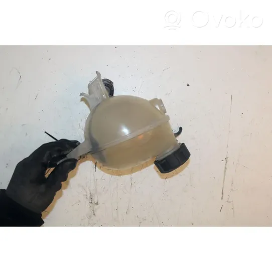 Citroen C3 Vase d'expansion / réservoir de liquide de refroidissement 9800777280