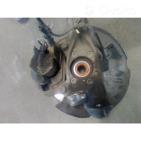 Audi A4 S4 B7 8E 8H Mozzo ruota anteriore 