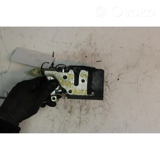 Chevrolet Spark Front door lock 