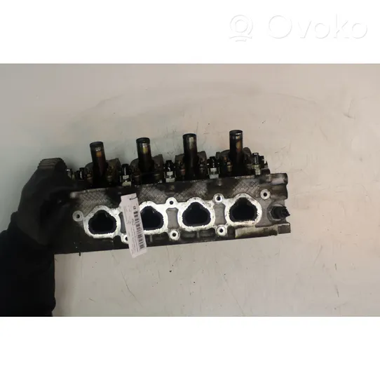 Renault Clio IV Engine head 