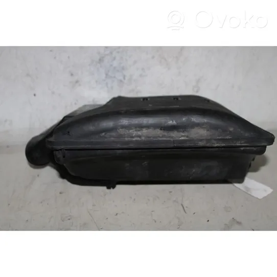 Renault Clio II Air filter box 