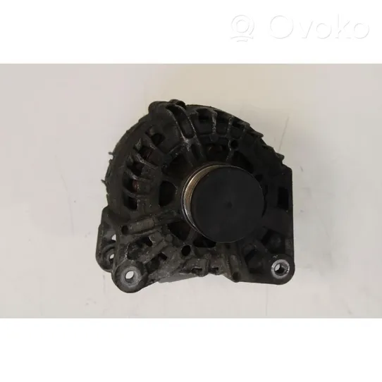 Renault Clio IV Alternator 