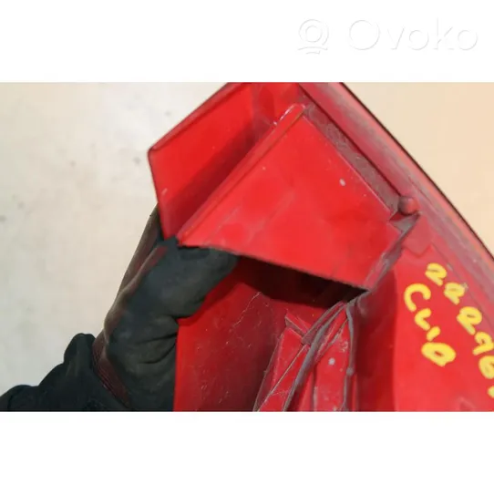 Renault Clio II Rear/tail lights 