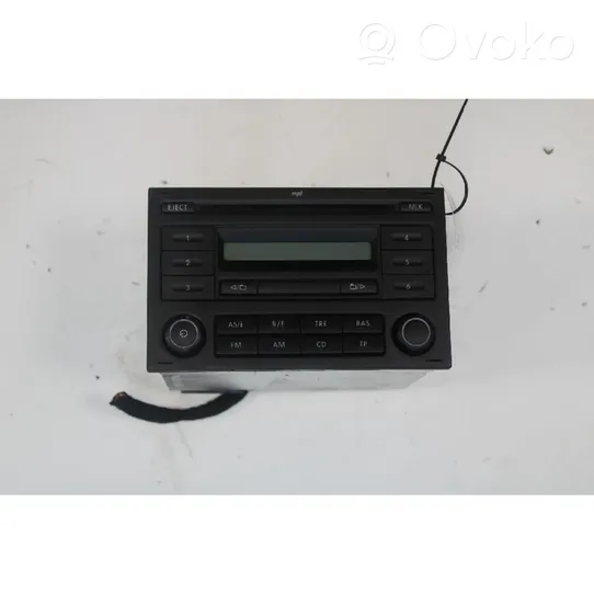 Volkswagen Polo IV 9N3 Radio/CD/DVD/GPS head unit 