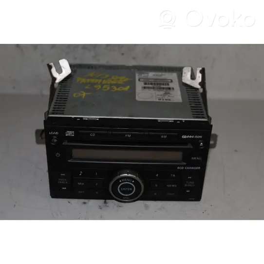 Nissan Pathfinder R51 Radio/CD/DVD/GPS-pääyksikkö 