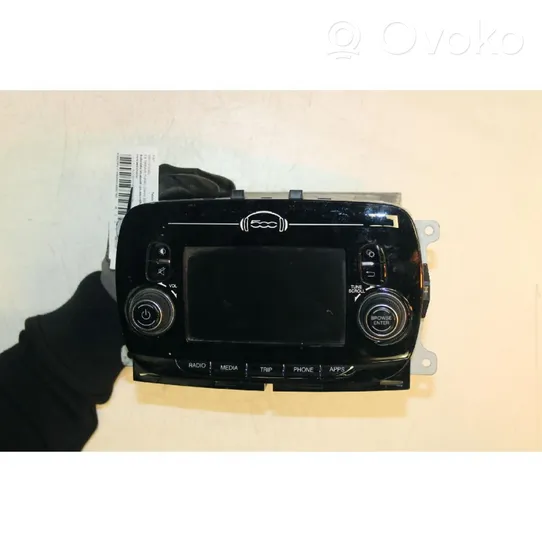 Fiat 500 Radio/CD/DVD/GPS-pääyksikkö 