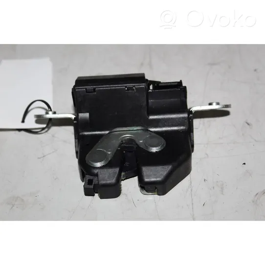 Fiat Tipo Tie down hook / loop 