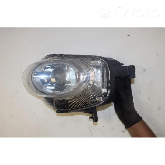 Fiat 500L Lampa przednia 